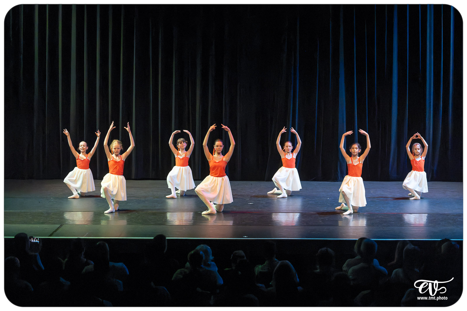 ECOLE DE DANSE CÉCILE ADAMOW
